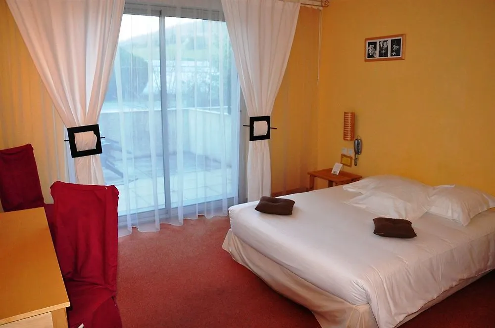 La Segaliere Hotel Spa Bar Cajarc 3*,  France