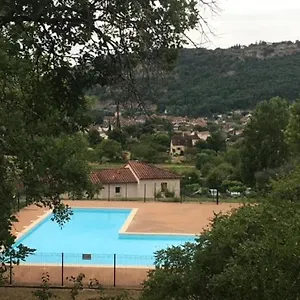 Confortable Maison Dans Village Avec Piscine A Hébergement de vacances